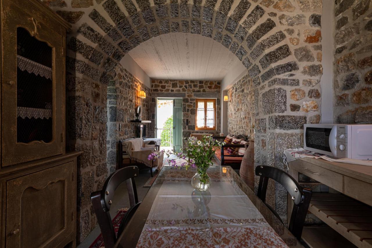 Vasilikata * Agios Konstantinos (Crete)