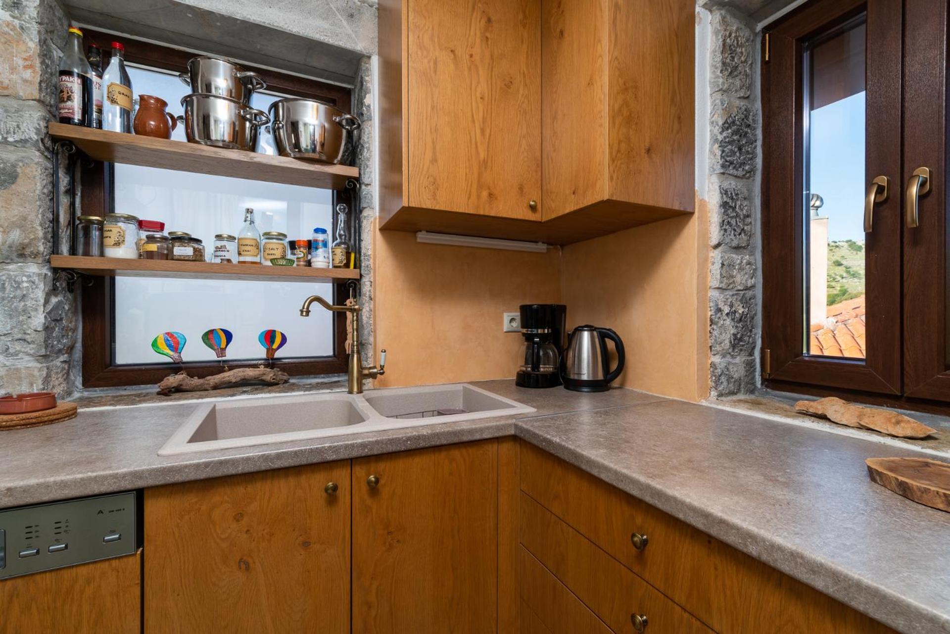 Apartment Vasilikata *